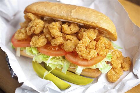 How many sugar are in shrimp po boy - calories, carbs, nutrition